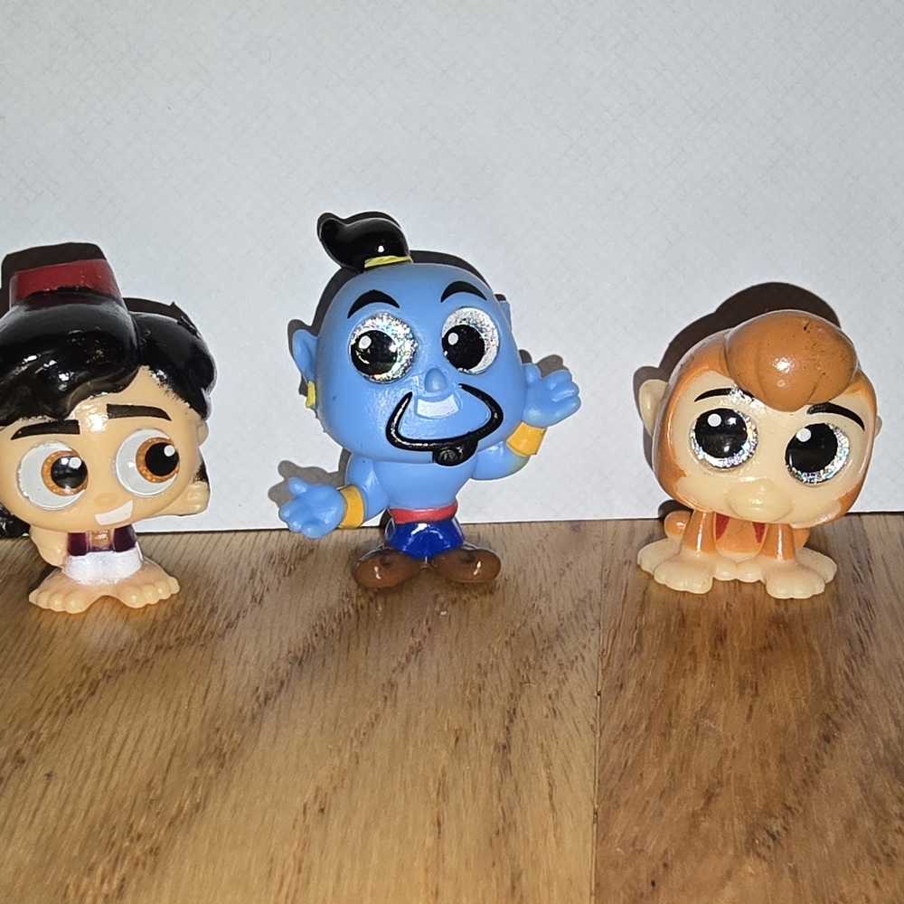 Disney Doorables Aladdin Figure Set - Blue, Brown, Cream